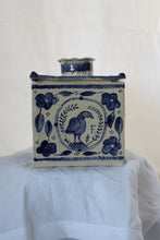 Load image into Gallery viewer, Bird Girl (vase)