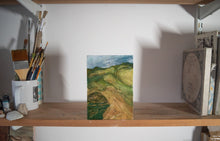 Load image into Gallery viewer, Doghouse Hill