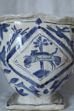 Load image into Gallery viewer, Fortuna / Bonheur (vase)