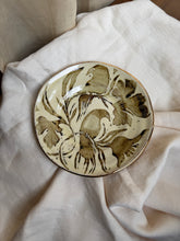 Load image into Gallery viewer, Bird plate