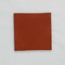 Load image into Gallery viewer, Lady 558.