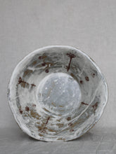 Load image into Gallery viewer, Splatted Floral