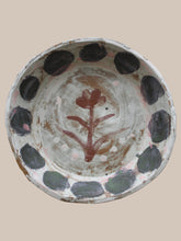 Load image into Gallery viewer, Spotted Flower