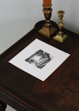 Load image into Gallery viewer, Bonnet with a bow