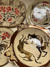 Load image into Gallery viewer, Trefoil Hunting Bowl