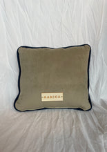 Load image into Gallery viewer, Olive and Blue