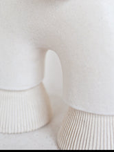 Load image into Gallery viewer, SHIMEKAZARI 32