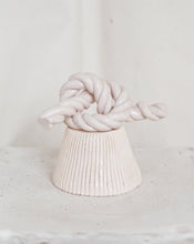 Load image into Gallery viewer, SHIMEKAZARI 24