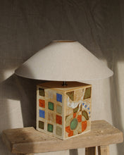 Load image into Gallery viewer, Chess Flower