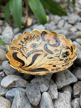 Load image into Gallery viewer, Wildflower Scollop Bowl