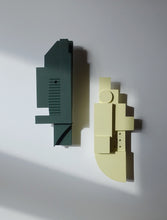 Load image into Gallery viewer, Bricolage Maquette Green