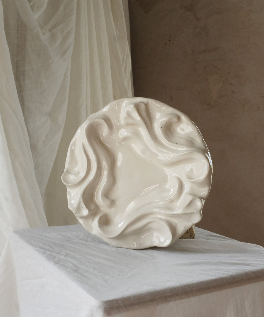 Relief Plate - Cream