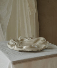 Load image into Gallery viewer, Relief Plate - Cream