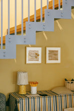 Load image into Gallery viewer, Common Hop (Framed)