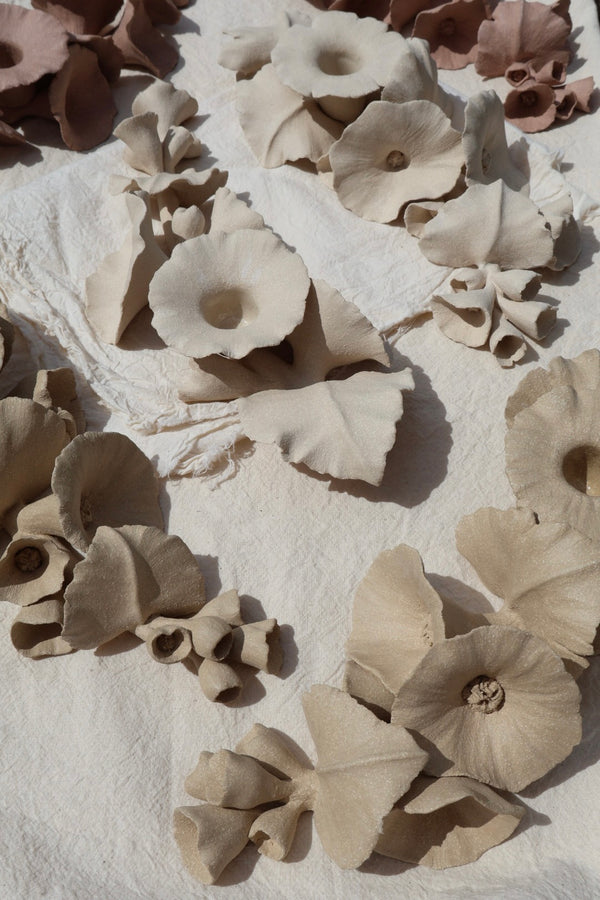 Alcea in white (A pair of horizontal candlesticks)