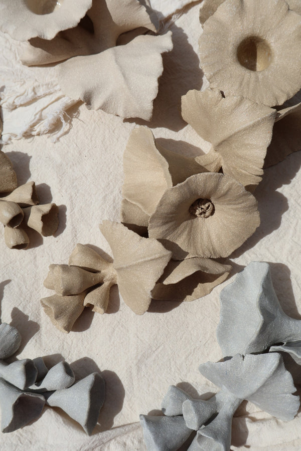 Alcea in white (A pair of horizontal candlesticks)