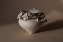 Load image into Gallery viewer, An Offering (Piedra)