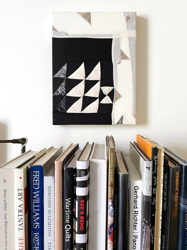 Black White Triangle