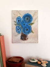 Load image into Gallery viewer, Blue flowers