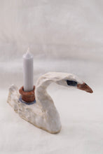 Load image into Gallery viewer, Cygne I