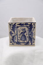 Load image into Gallery viewer, Girl with chicken 28.