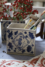 Load image into Gallery viewer, Bird Couple 12.