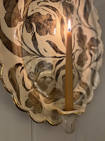 'Large scollop oval flower' sconce 1