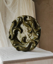 Load image into Gallery viewer, Relief Plate - Moss