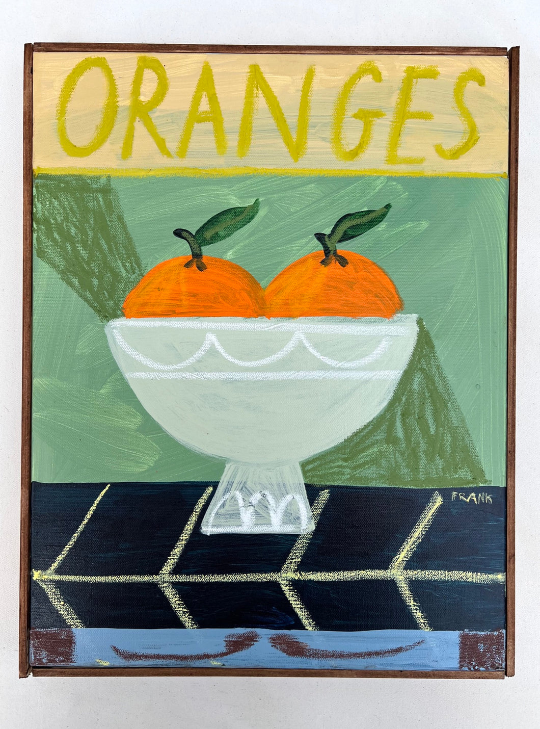 Oranges in fruit bowl