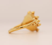 Load image into Gallery viewer, (9ct Gold Set) The Ritual Lover&#39;s Eye Ring