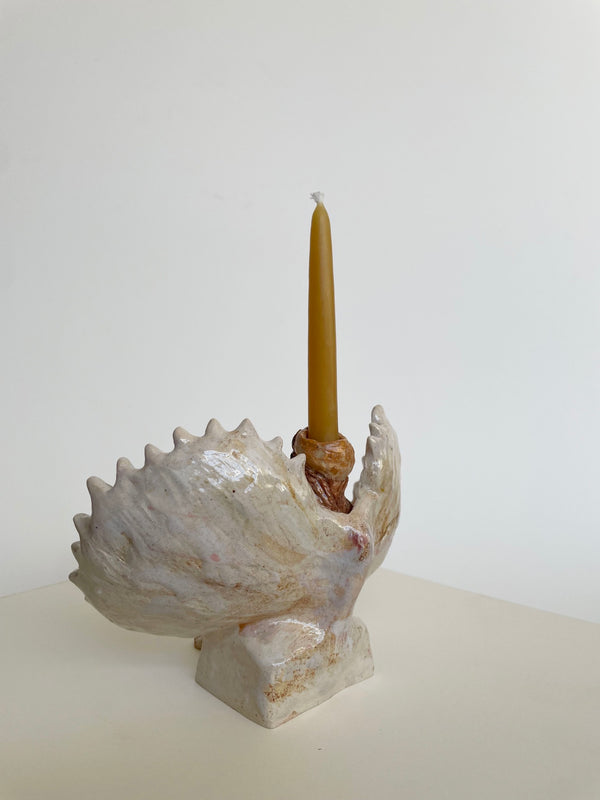Shell Girl with a Pearl
