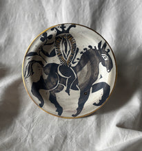 Load image into Gallery viewer, Vulva on horseback