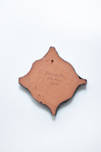 Load image into Gallery viewer, A quoi tu tiens ? (2)