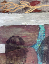 Load image into Gallery viewer, Scorched flower