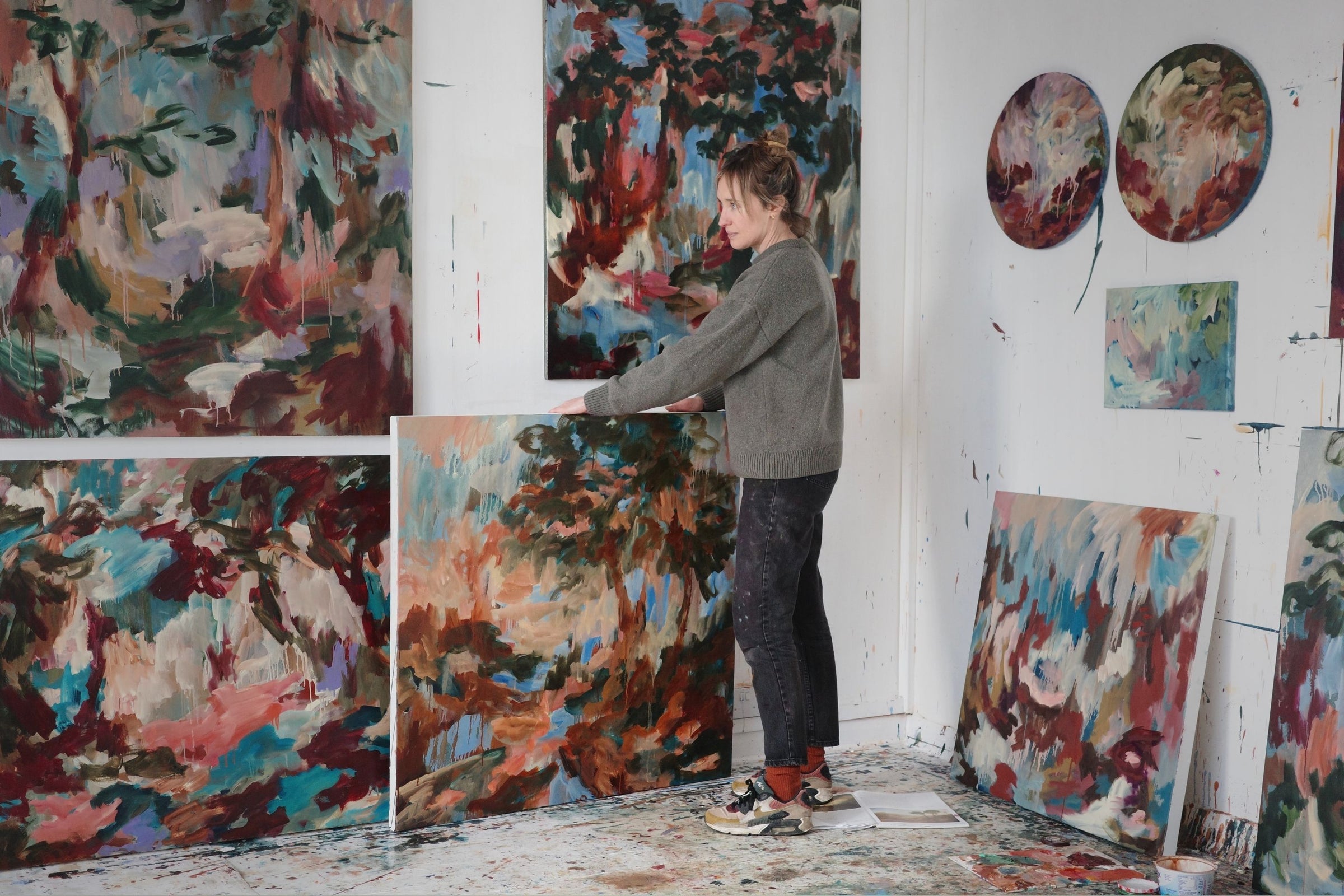 Main banner for Mary West, artist blurring the lines between abstract and figurative painting for Partnership Editions.