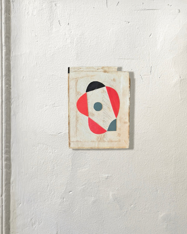 Pointing Atom