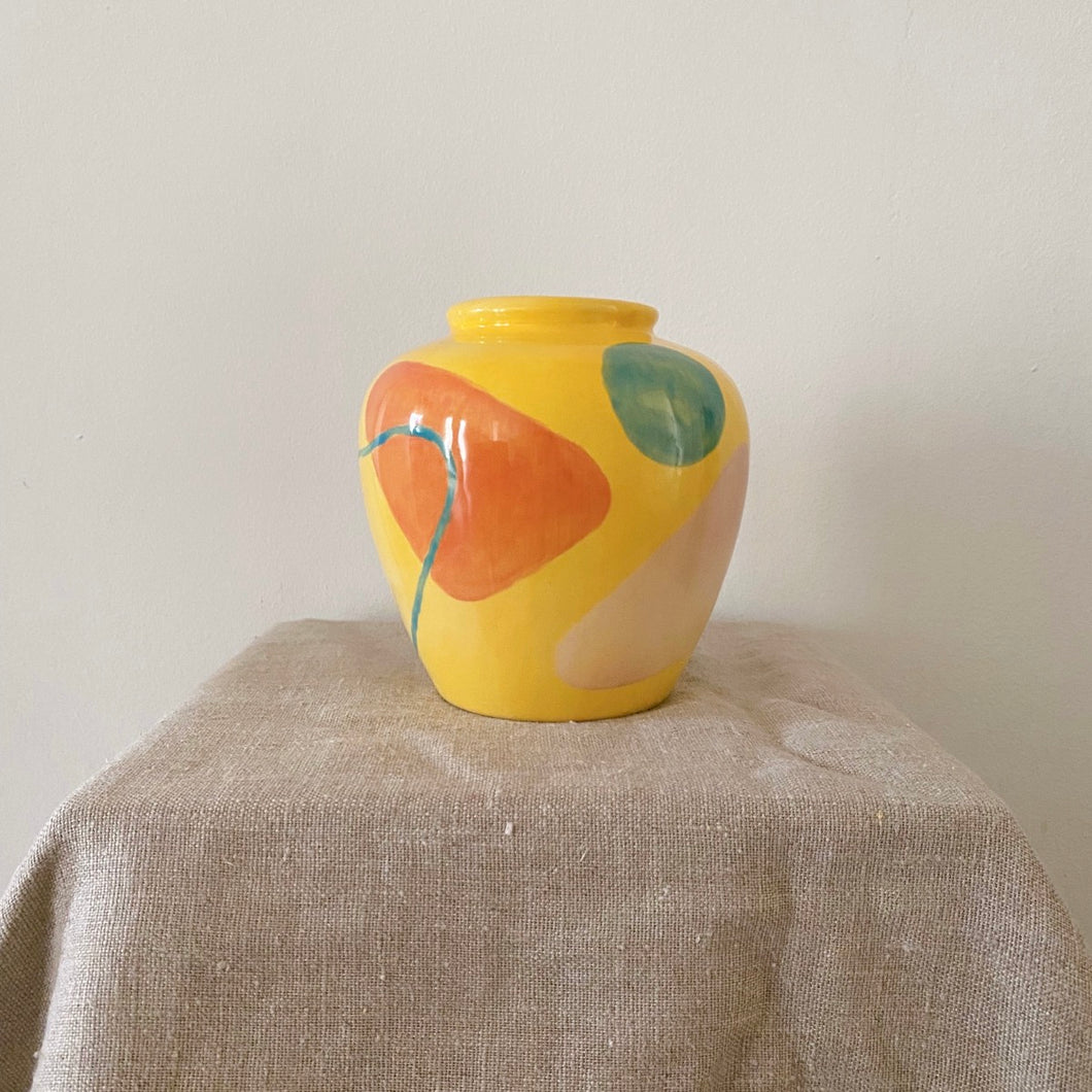 Yellow round-shaped pot